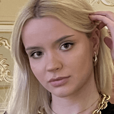 Фрилансер Олександра Є. — Украина, Одесса. Специализация — Копирайтинг, Английский язык