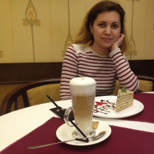 Freelancer Yekaterina S. — Ukraina, Nikołajew. Specjalizacja — Copywriting, Pisanie scenariuszy