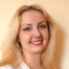 Фрилансер Елена К. — Украина, Киев. Специализация — Копирайтинг, Перевод текстов