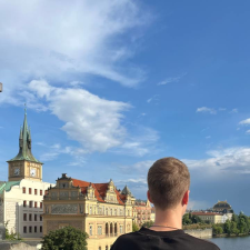 Freelancer Nazar I. — Ukraine. Core skill — Rewriting, Text Editing & Proofreading