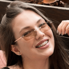 Freelancer Yelyzaveta M. — Ukraine, Kyiv. Core skill — Infographics, Interface Design (UI/UX)