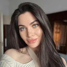 Фрилансер Емілія М. — Украина, Киев. Специализация — Обработка фото, AI cоздание видео