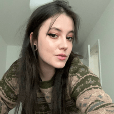 Freelancer Kateryna Y. — Ukraine, Kyiv. Core skill — Interface Design (UI/UX), Mobile Apps Design