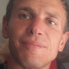 Freelancer Eugeniu M. — Mołdawia, Briceni. Specjalizacja — Tłumaczenie tekstów, Pisanie artykułów