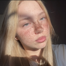 Freelancer Yeva B. — Germany, Kassel. Core skill — Information Gathering