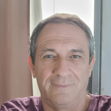 Yevgeniy D.