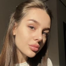 Freelancer Faina K. — Ukraine, Kremenchug. Core skill — Content Management, Video Advertising