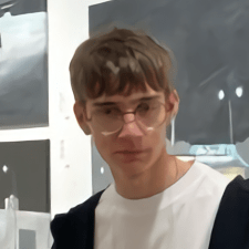 Freelancer Vilgelm S. — Kazachstan, Nur-Sultan. Specjalizacja — Programowanie stron internetowych, Hybrydowe aplikacje mobilne
