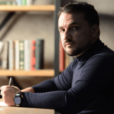 Freelancer Oleksandr G. — Ukraina, Kijów. Specjalizacja — Loga, Banery