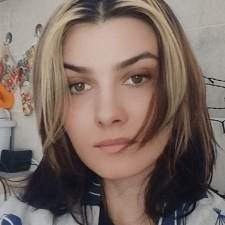 Iovana R.