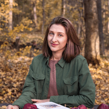 Freelancer Olha M. — Ukraina, Nikołajew. Specjalizacja — Projektowanie dla poligrafii, Obróbka zdjęć