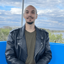 Фрилансер Святослав І. — Украина, Черкассы. Специализация — Логотипы, Полиграфический дизайн