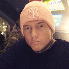 Фрилансер Ілля H. — Украина. Специализация — Логотипы, Полиграфический дизайн