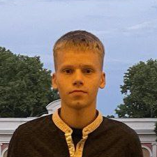 Freelancer Maksim G. — Ukraina, Odessa. Specjalizacja — Copywriting, Tłumaczenie tekstów