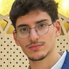 Freelancer Youssef — Tunisia, Nabeul. Core skill — Web Programming, Desktop Apps