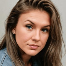 Freelancer Hanna A. — Grecja, Salonki. Specjalizacja — Pisanie artykułów, Copywriting