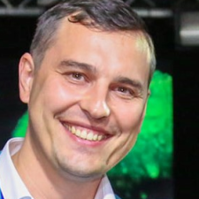 Zleceniodawca Aleksandr V. — Ukraina, Kijów.
