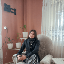 Freelancer Elena B. — Ukraine, Tyachev. Core skill — Text Translation, Script Writing