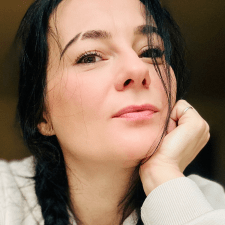 Freelancer Olga F. — Ukraine, Kharkiv. Core skill — AI Art, Video Creation by Artificial Intelligence