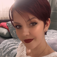 Freelancer Irena S. — Belgia, Leuven. Specjalizacja — Transkrypcja nagrań, Przepisywanie tekstów (rewright)