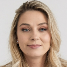 Freelancer Ilona N. — Ukraina, Kijów. Specjalizacja — Animacja, AI video