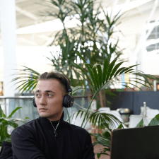 Freelancer Ihor F. — Ukraine, Lvov. Core skill — Social Media Advertising, Contextual Advertising