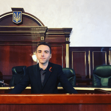 Freelancer Ihor P. — Ukraine, Kiew. Fachgebiet — Rechtsdienstleistungen, Englisch