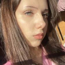 Freelancer Iryna K. — Ukraine. Core skill — Databases & SQL, Content Management