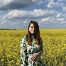 Freelancer Iryna N. — Ukraina, Kijów. Specjalizacja — Copywriting, Tłumaczenie tekstów