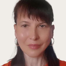 Фрилансер Ирина С. — Польша, Kraskw. Специализация — Фирменный стиль, Полиграфический дизайн