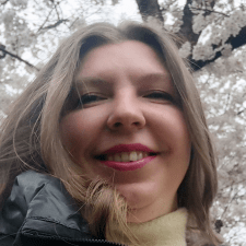 Freelancer Iryna K. — Ukraine, Kamenskoye. Core skill — HTML & CSS