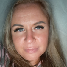 Freelancer Iryna M. — Ukraina, Krzywego Rogu. Specjalizacja — Copywriting, Tłumaczenie tekstów