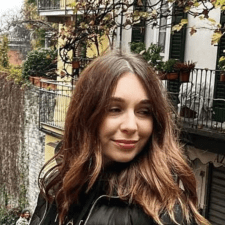 Freelancer Irina H. — Polska, Warszawa. Specjalizacja — Copywriting, Projektowanie wizytówek