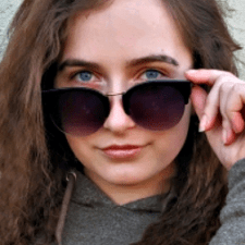 Freelancer Iryna S. — Ukraine, Lwiw. Fachgebiet — Textübersetzung, Testing & QA