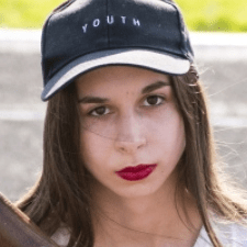 Freelancer Iryna K. — Ukraina, Równe. Specjalizacja — Język angielski, Tłumaczenie tekstów