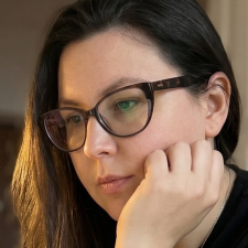 Freelancer Iryna L. — Polska, Katowice. Specjalizacja — Edycja i korekta tekstu, Copywriting
