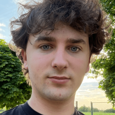 Freelancer Ivan L. — Ukraine, Uzhgorod. Core skill — Cryptocurrency & Blockchain, Customer Support