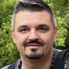 Freelancer Yevhen M. — Ukraine, Kyiv. Core skill — HTML & CSS, Javascript and Typescript