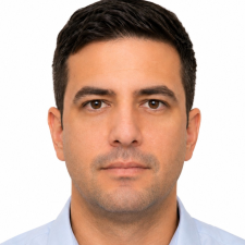 Freelancer Jon M. — Litwa, Wilno. Specjalizacja — Edycja i korekta tekstu, AI tekst