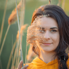 Freelancer Julia C. — Ukraina, Winnica. Specjalizacja — Obróbka zdjęć, Projektowanie dla poligrafii