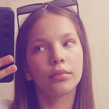 Freelancer Yuliia A. — Ukraina, Lwów. Specjalizacja — AI graphic, Java