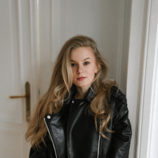 Фрилансер Yuliia C. — Украина. Специализация — Реклама в социальных медиа, E-mail маркетинг