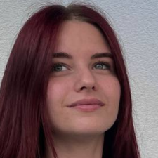 Freelancer Yana K. — Ukraina. Specjalizacja — Banery, Copywriting