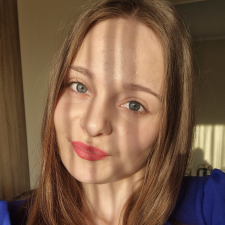 Freelancer Karina — Ukraine, Poltava. Core skill — Interface Design (UI/UX), Text Translation