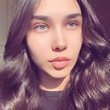 Карина Жук