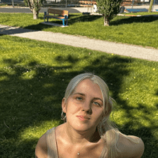Фрилансер Karyna D. — Канада, Calgary. Специализация — Векторная графика, Живопись и графика