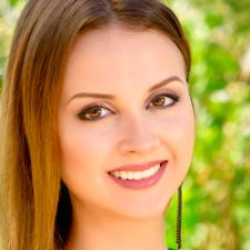 Катерина Леонова