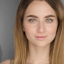 Freelancer Anna H. — Ukraine, Kyiv. Core skill — Video Processing, Text Editing & Proofreading