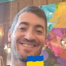 Zleceniodawca Oleksii K. — Ukraina, Kijów.
