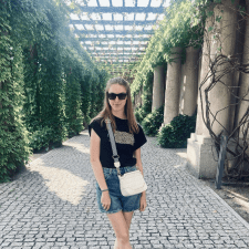Freelancer Tetyana K. — Ukraina, Żytomierz. Specjalizacja — Projektowanie interfejsów użytkownika (UI/UX), Projektowanie wizytówek